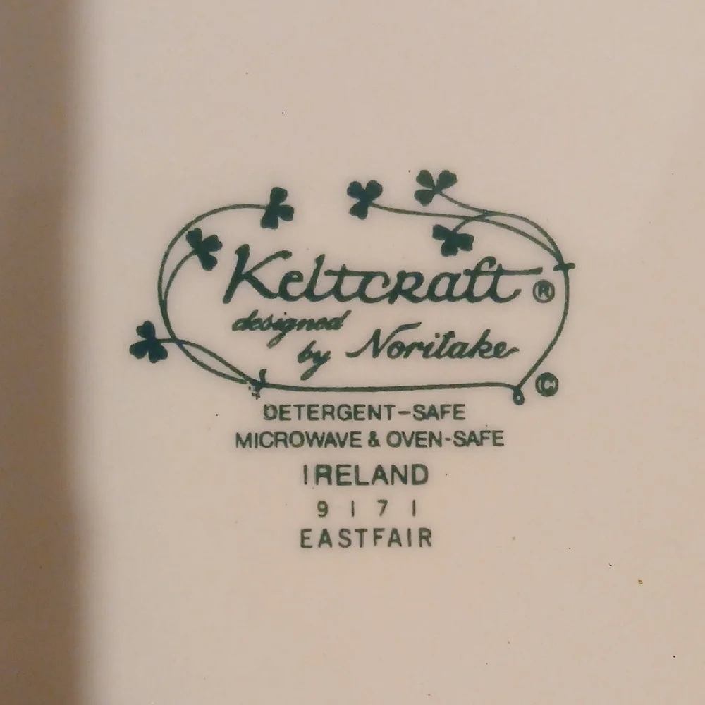 Noritake Keltcraft Ireland Blue and Cream Floral Bowl